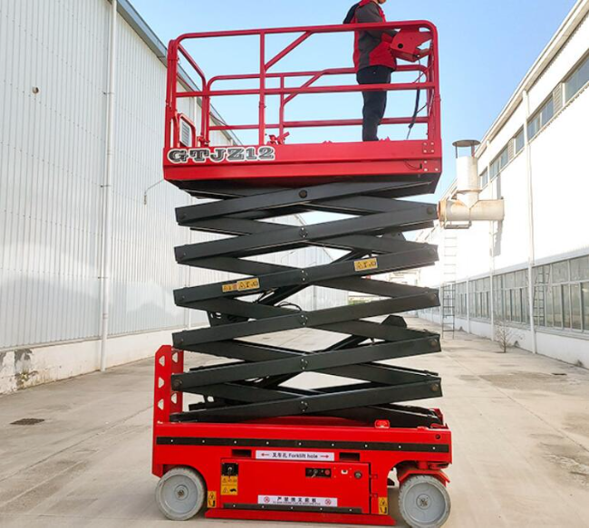 浚县自行走移动式升降机